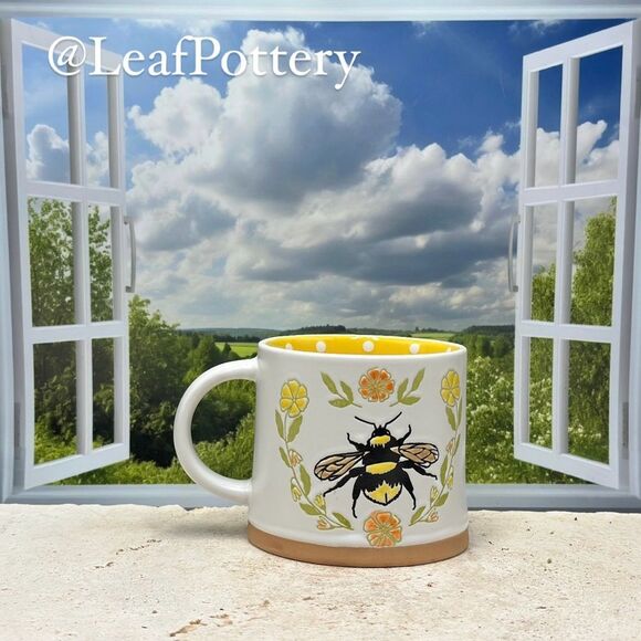 Bumble Bee White/Yellow/Orange Ceramic 16oz Mug - Picture 5 of 9